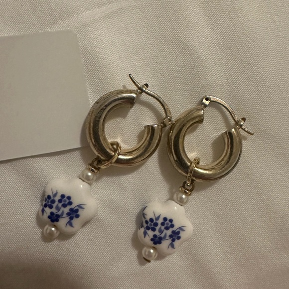 Shrimps Vintage Porcelain pearl and flower Shrimps Drop Earrings - Picture 3 of 5